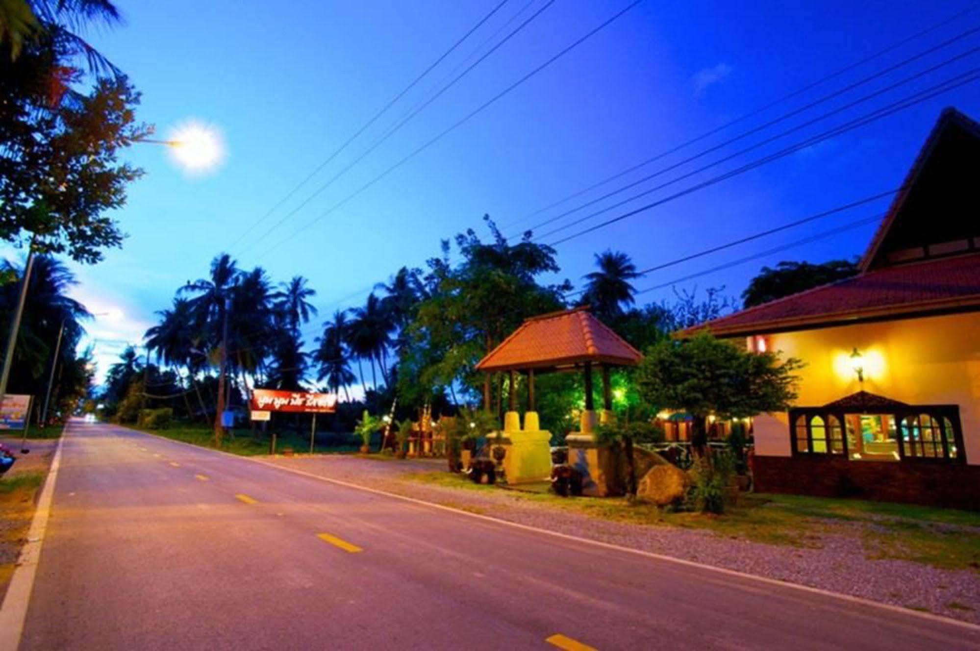 Boom Boom Beach Resort Laem Sing Chanthaburi Εξωτερικό φωτογραφία